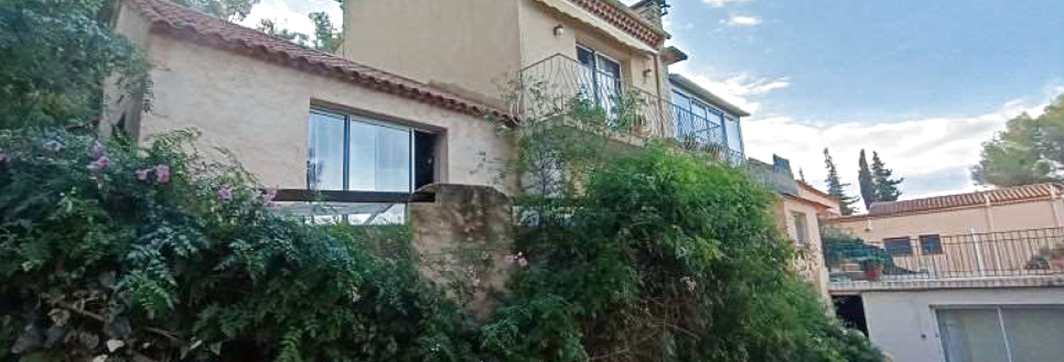 Maison 9 Pièces 185 m² à vendre à Carqueiranne (83320)