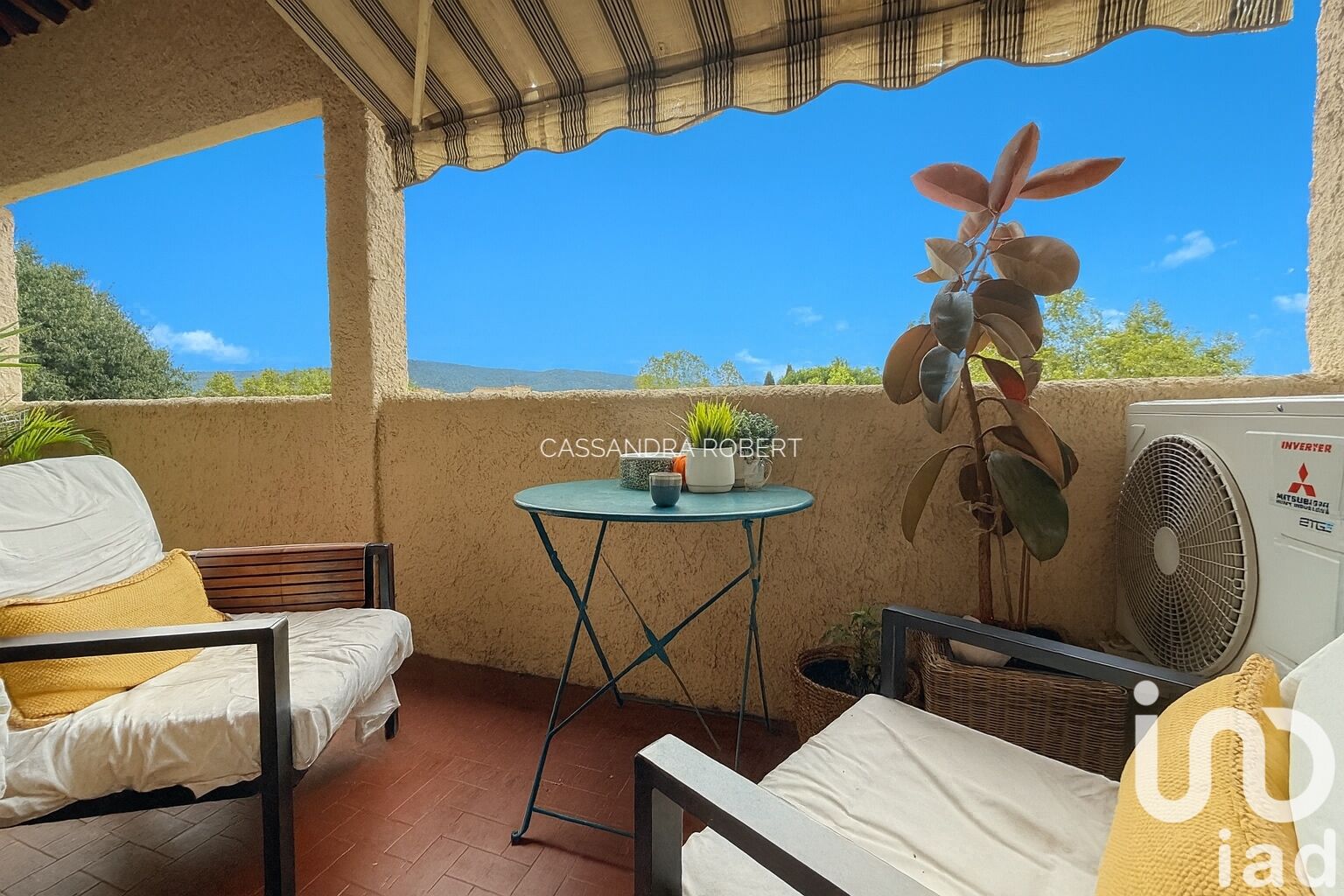 Le-Beausset - 84m² - 4p. - 3ch.