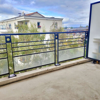 Appartement 3 pièces 230000 €