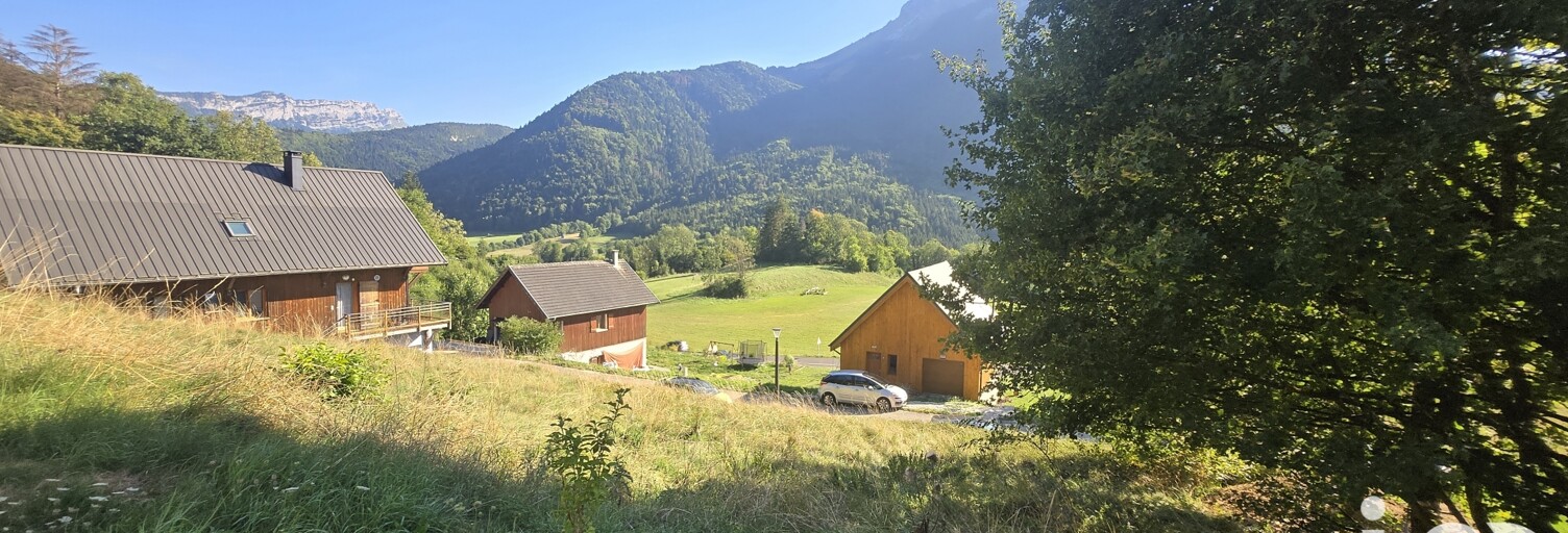 Terrain  557 m² à vendre à Le Châtelard (73630)