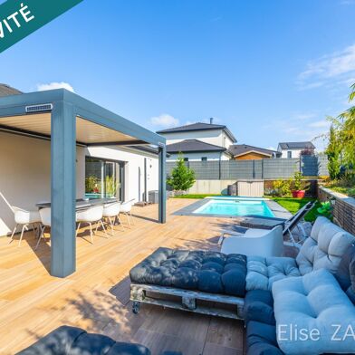 Maison 4 pièces 615000 €