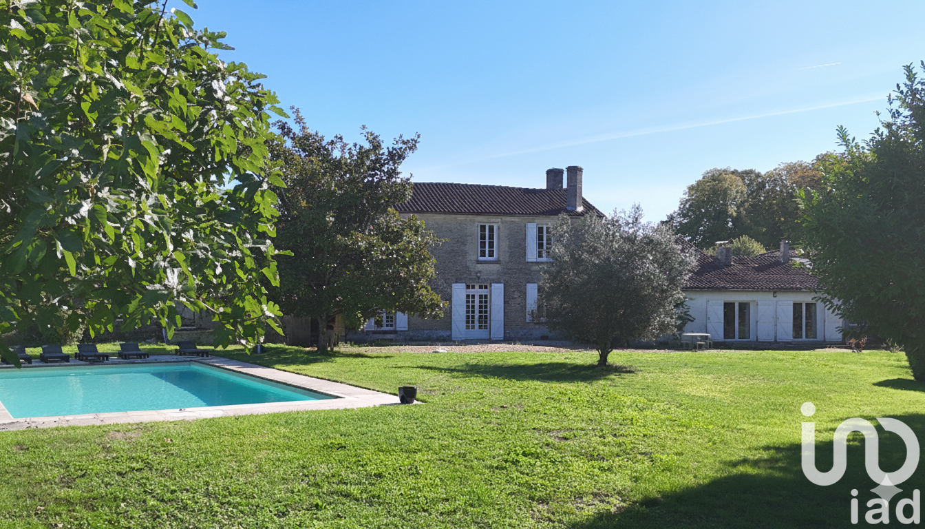 Maison à vendre, 11 pièces, 298 m², Cherves-Richemont