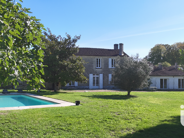 Vente Demeure 11 pièces — photo du bien