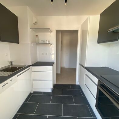 Appartement 3 pièces 1390 €