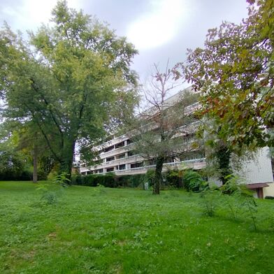 Appartement 5 pièces 215000 €