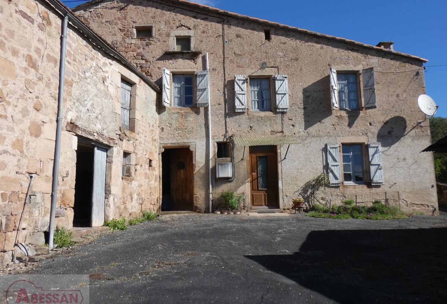Maison de village — photo 1