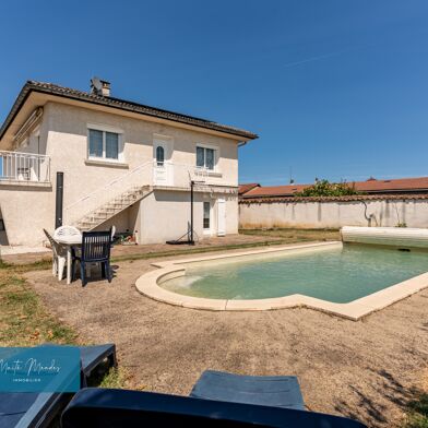 Maison 7 pièces 259000 €