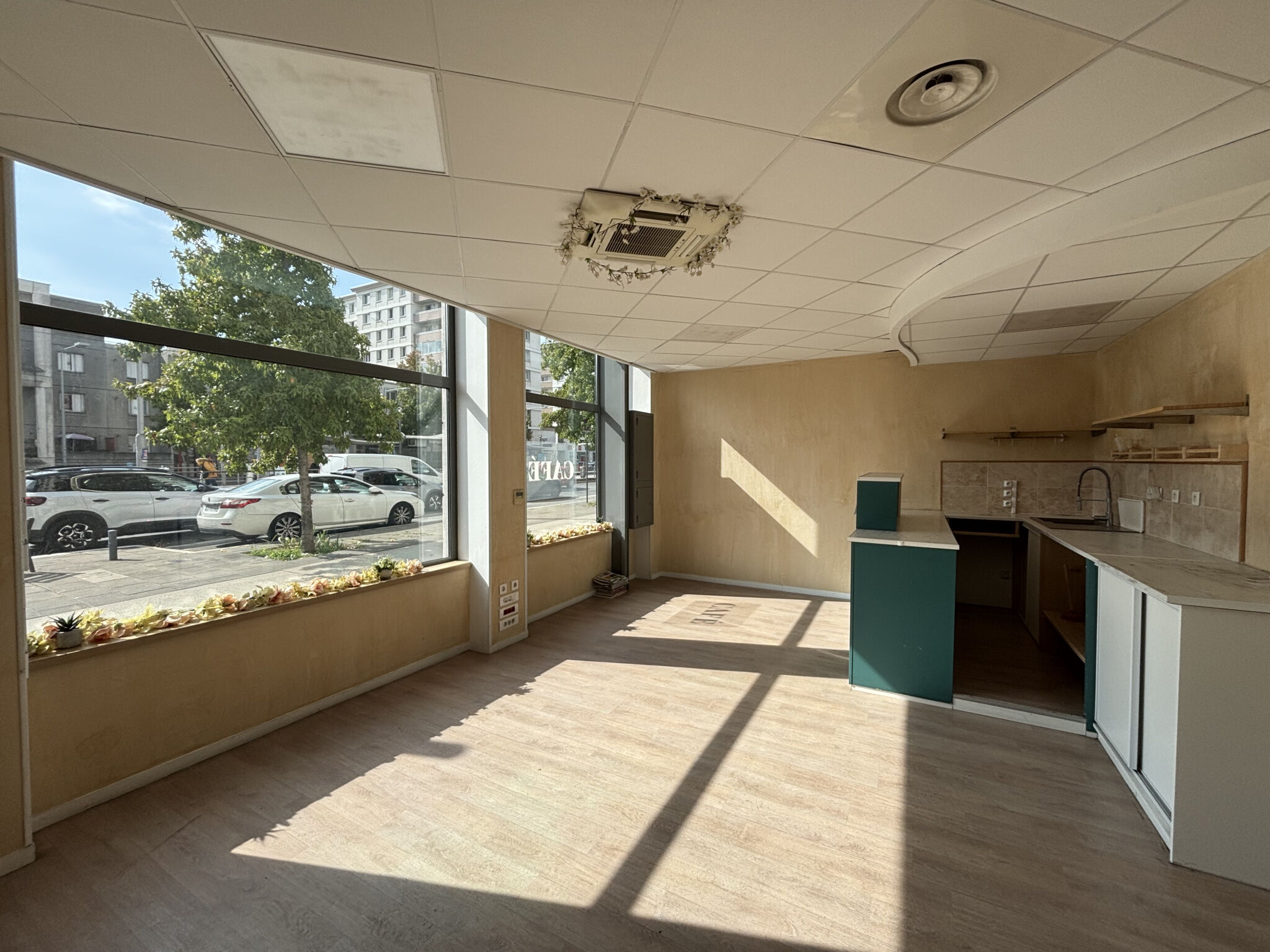 Local commercial  à louer Grenoble 38000