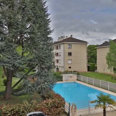 Appartement 4 pièces 360000 €