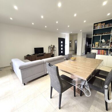 Maison 5 pièces 749000 €