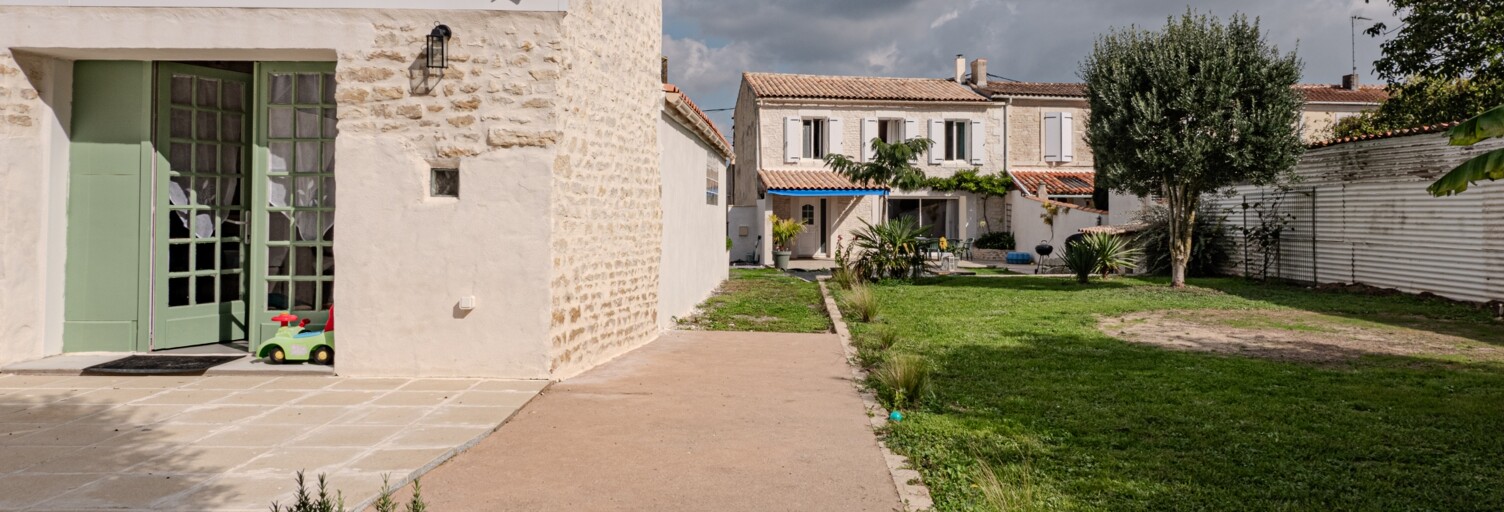 Maison 6 Pièces 126 m² à vendre à Surgères (17700)