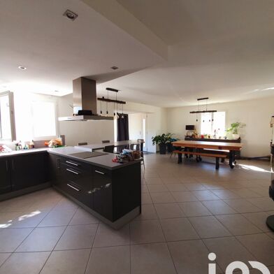 Maison 10 pièces 479000 €