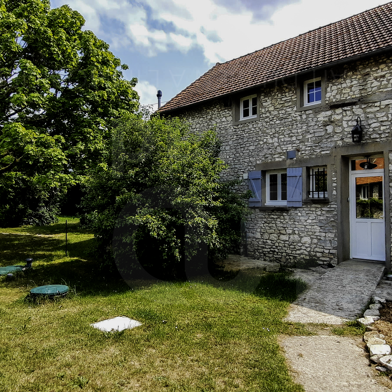 Maison 7 pièces 350000 €