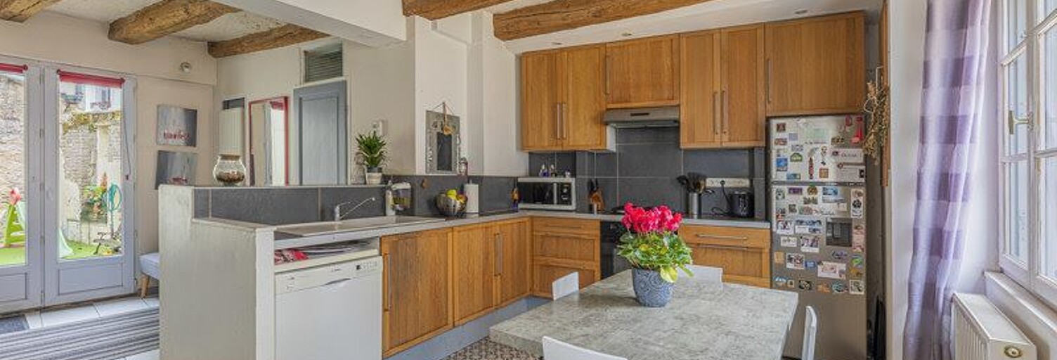 Maison 7 Pièces 162 m² à vendre à Cinq-Mars-la-Pile (37130)