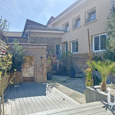 Maison 7 pièces 590000 €