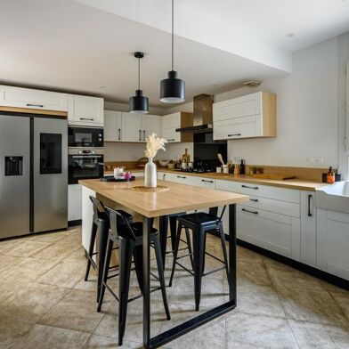 Maison 6 pièces 442260 €