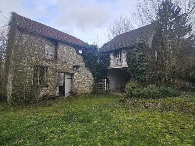 Maison en pierre de 1 pièces principales — photo du bien