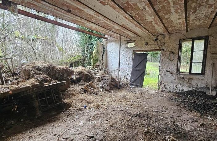 Maison en pierre de 1 pièces principales — photo 3