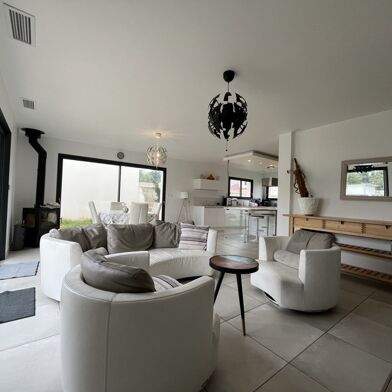 Maison 6 pièces 447525 €