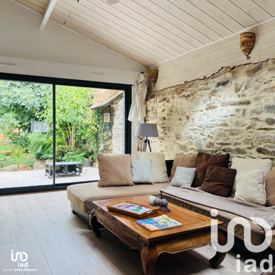 Maison 5 pièces 393300 €