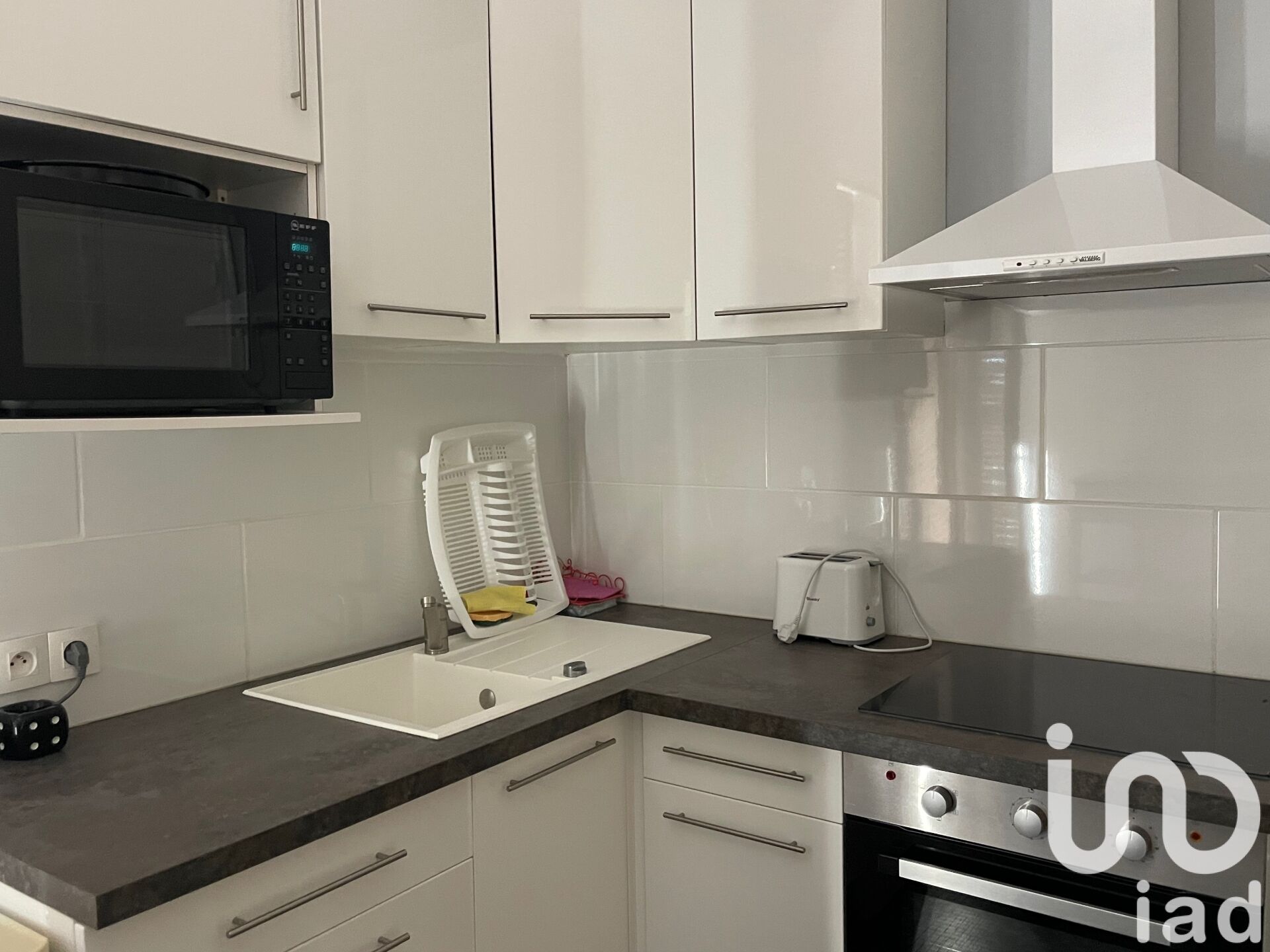 Vente Appartement 1 pièce - Photo 2