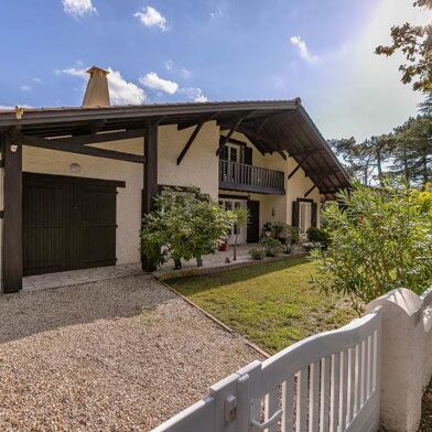 Maison 4 pièces 638940 €