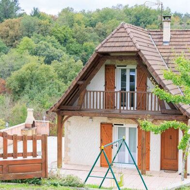 Maison 6 pièces 296520 €