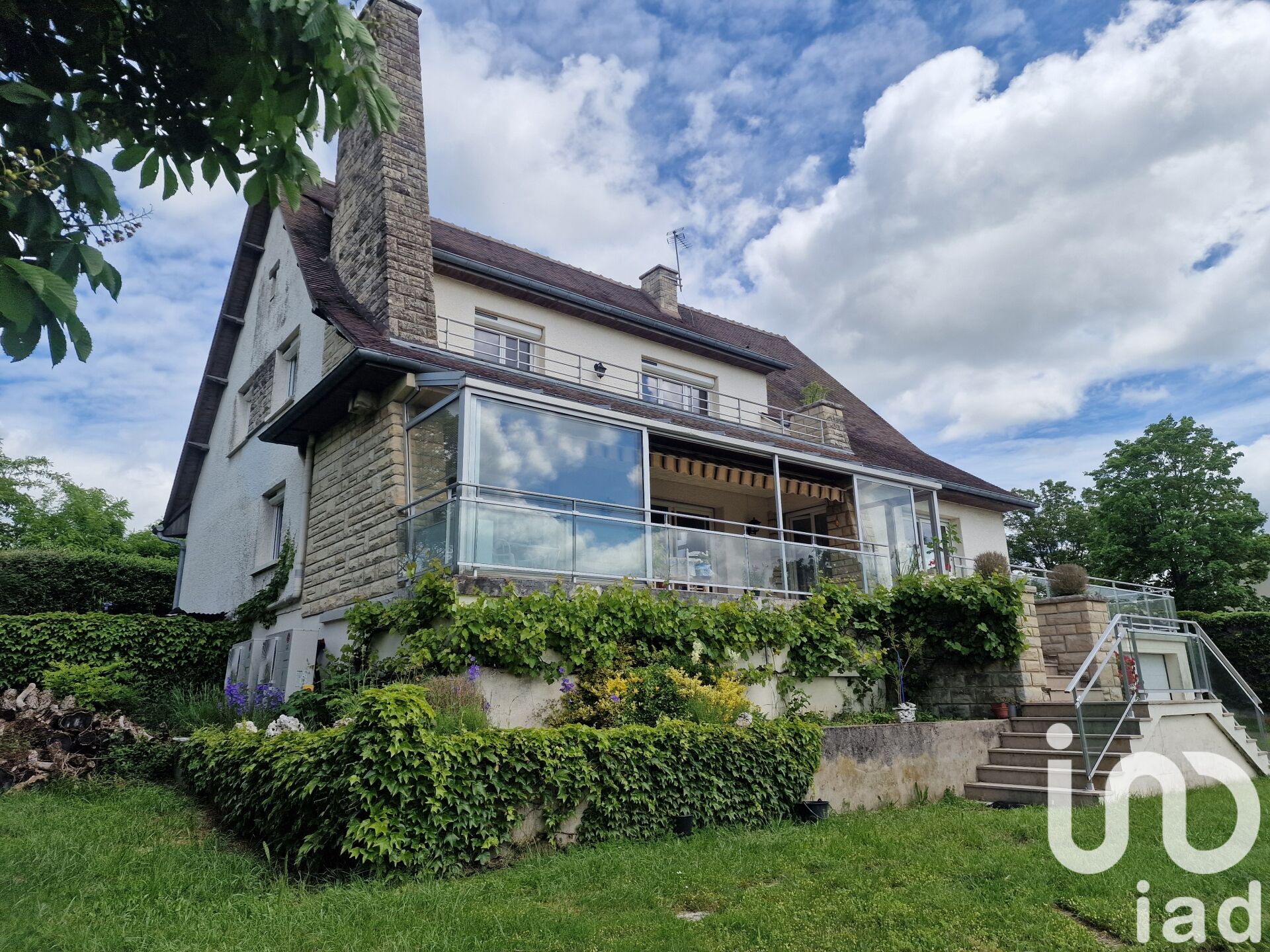 Lezinnes - 303m² - 8p. - 6ch.