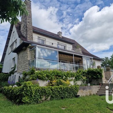 Maison 8 pièces 302900 €