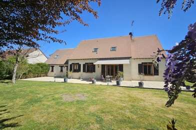 Maison 10 pièces 296520 €