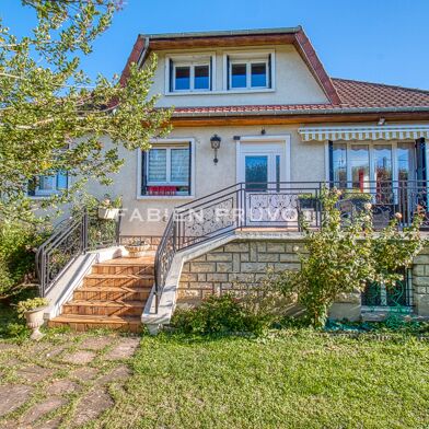 Maison 7 pièces 530000 €