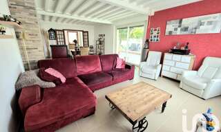 Maison 5 Pièces 126 m² à vendre à Sainte-Agathe-la-Bouteresse (42130)