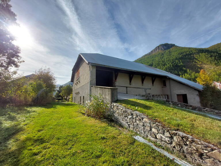 Maison et Grange à LARCHE — photo 1
