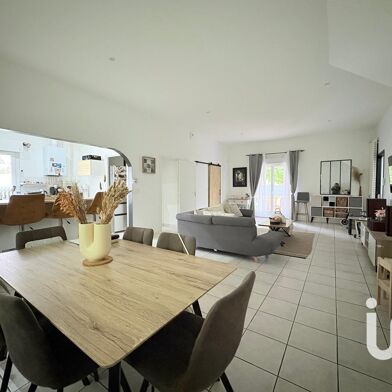 Maison 5 pièces 379000 €