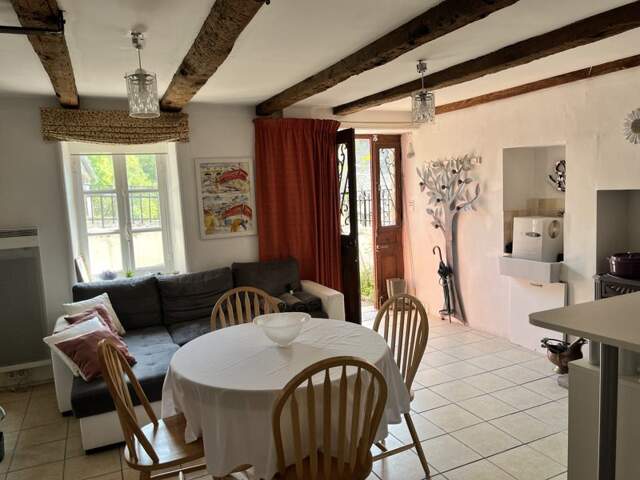 Maison de bourg de 4 pièces principales — photo du bien