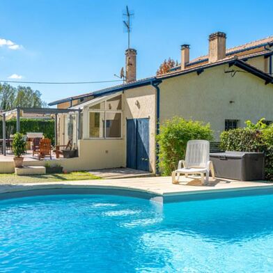 Maison 6 pièces 265500 €