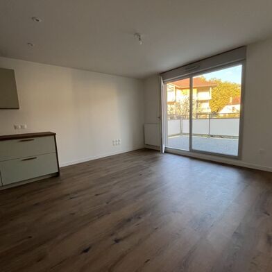 Appartement 3 pièces 276120 €