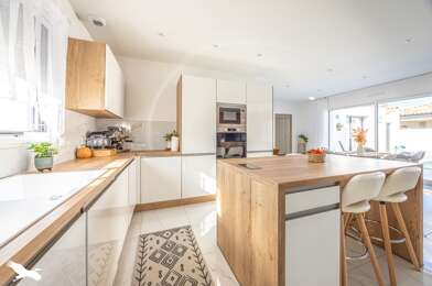 Maison 5 pièces 421200 €