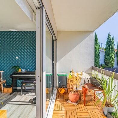 Appartement 4 pièces 328600 €