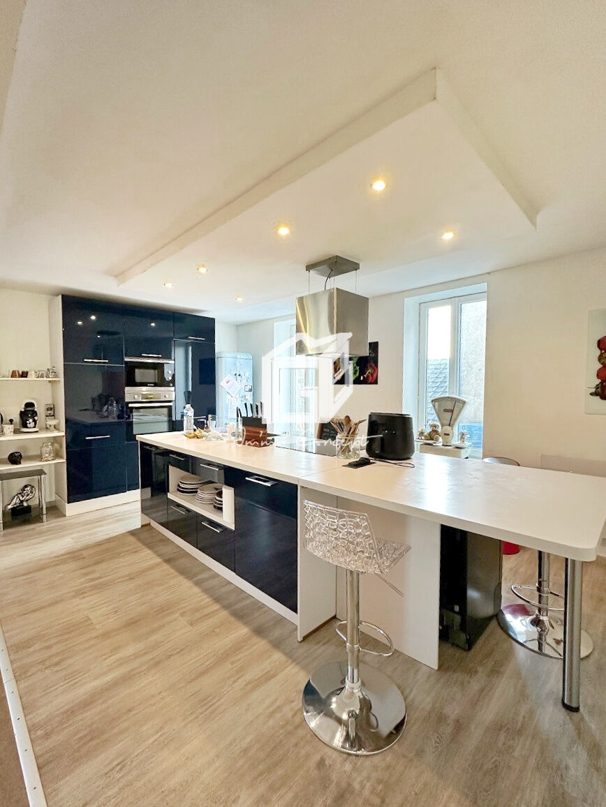 Villa / Maison 6 pièces  à vendre Baraqueville 12160