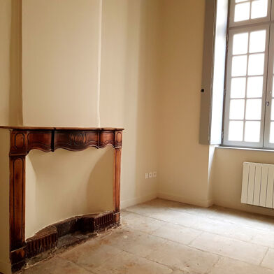 Appartement 4 pièces 786 €
