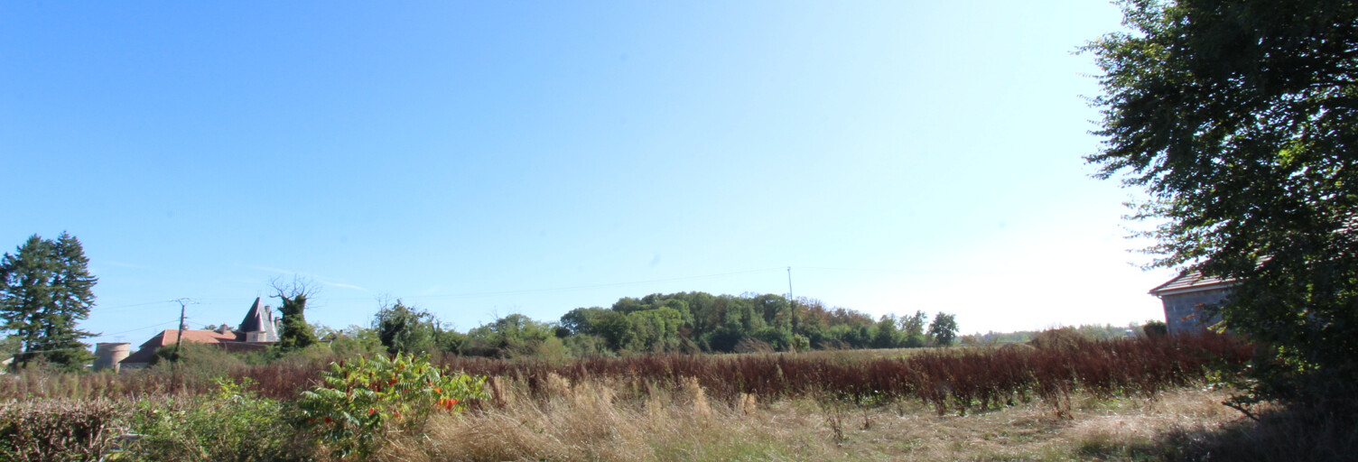 Terrain  1746 m² à vendre à La Charité-sur-Loire (58400)