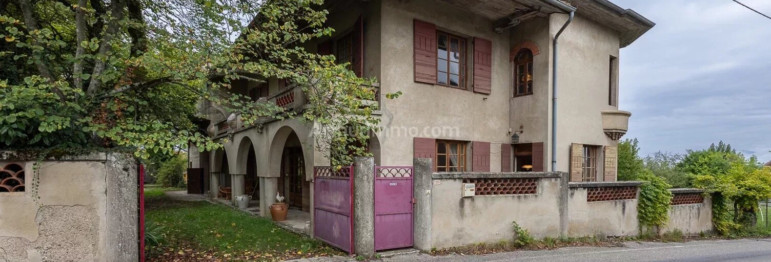 Maison 8 Pièces 230 m² à vendre à Dolomieu (38110)