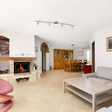 Maison 4 pièces 398000 €