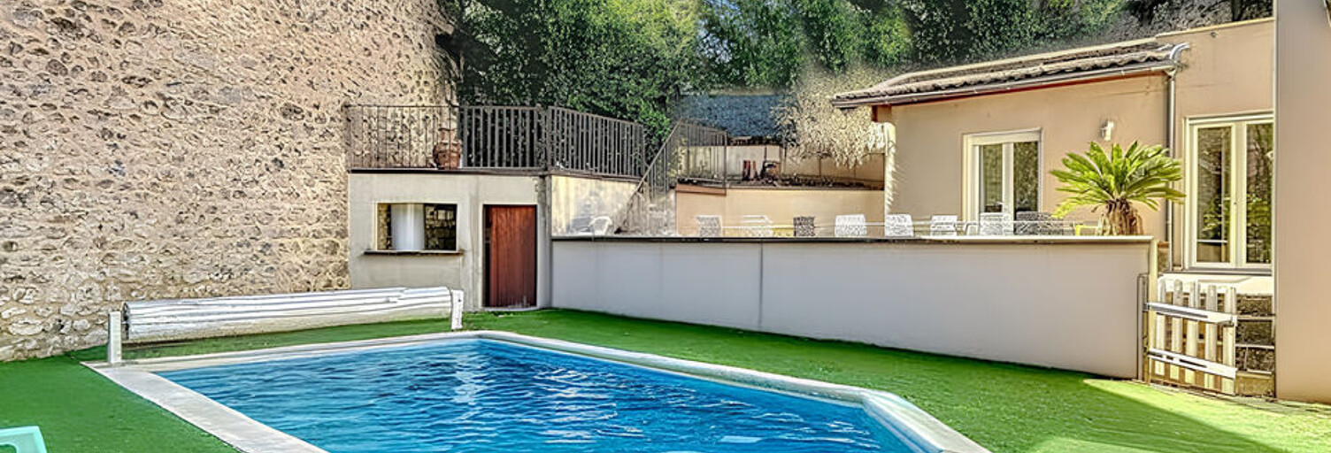 Maison 7 Pièces 180 m² à vendre à Vals-les-Bains (07600)