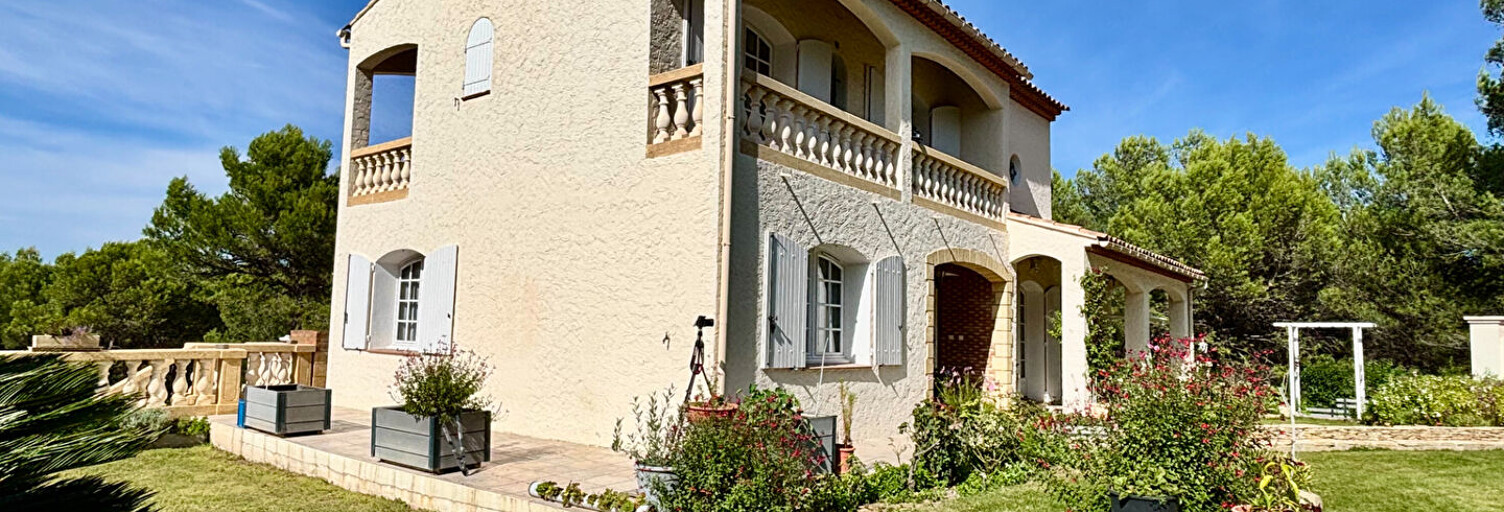 Maison 8 Pièces 200 m² à vendre à Les Pennes-Mirabeau (13170)