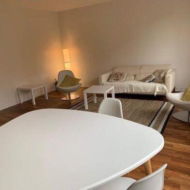 Appartement 3 pièces 1350 €