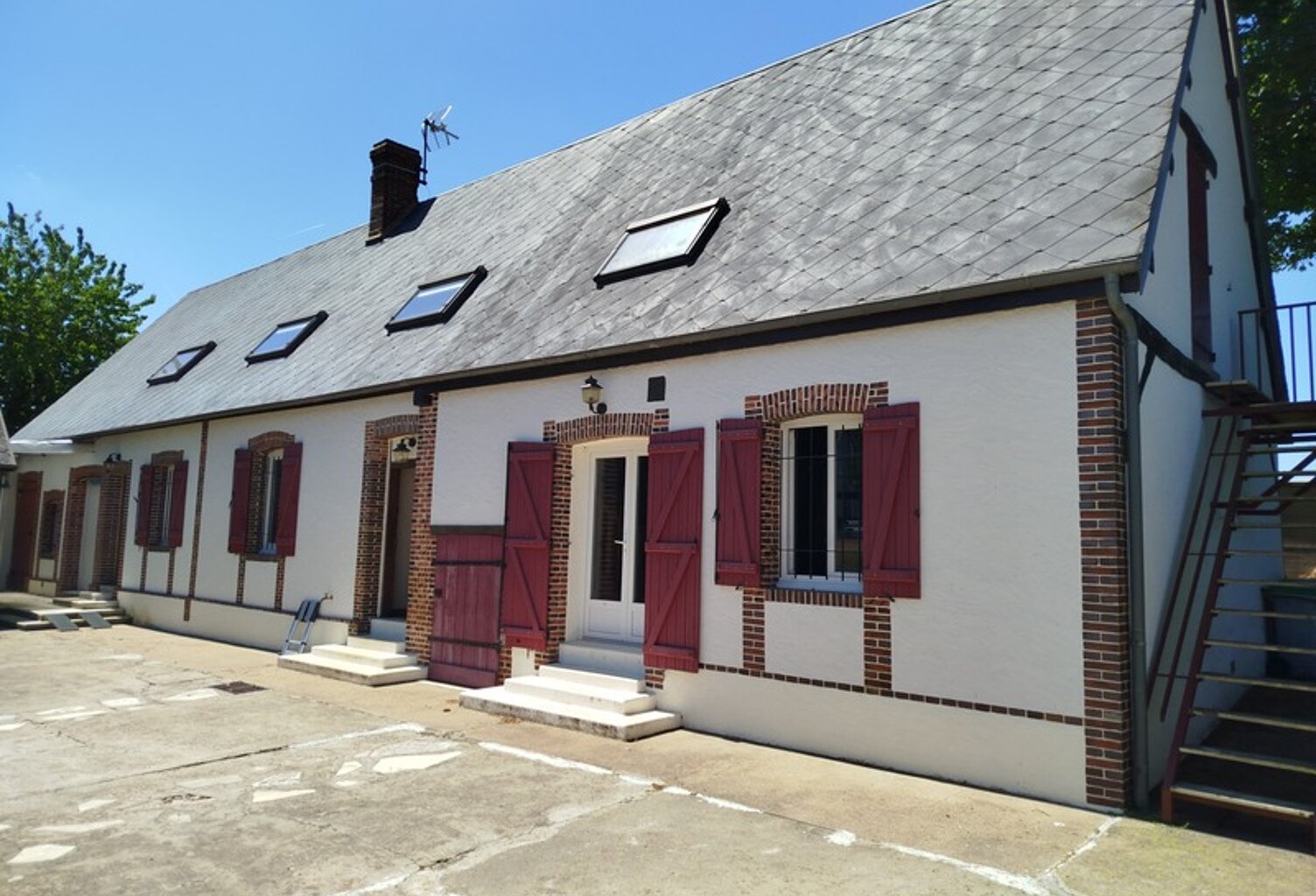 Maison à vendre 6 pièces SANDARVILLE (28) — photo 1