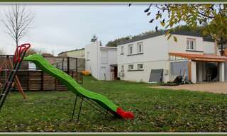 Immeuble  230 m² à vendre à Chalais (16210)