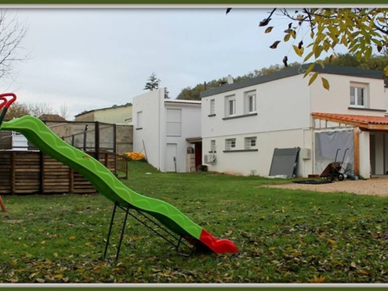 Grande maison divisée en 3 appartements — photo 1